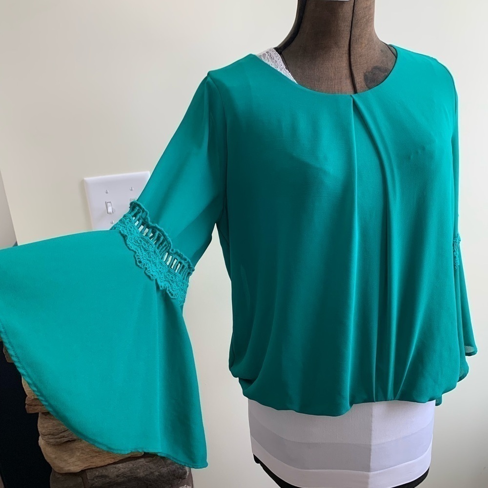 Bye and bye teal elastic waist bell sleeve dressy blouse no tags size m